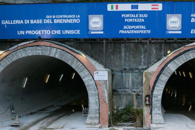 túnel ferroviario
