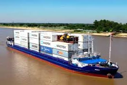 buque mercante en la Hidrovía