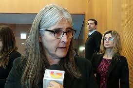 ministra de Transporte